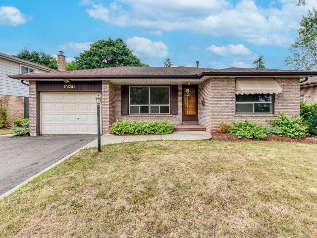 House for rent in Oakville, Ontario