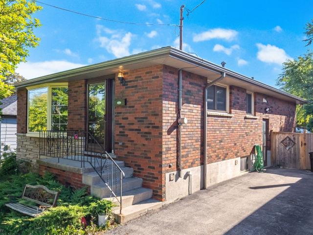 House for rent in Ancaster, Ontario