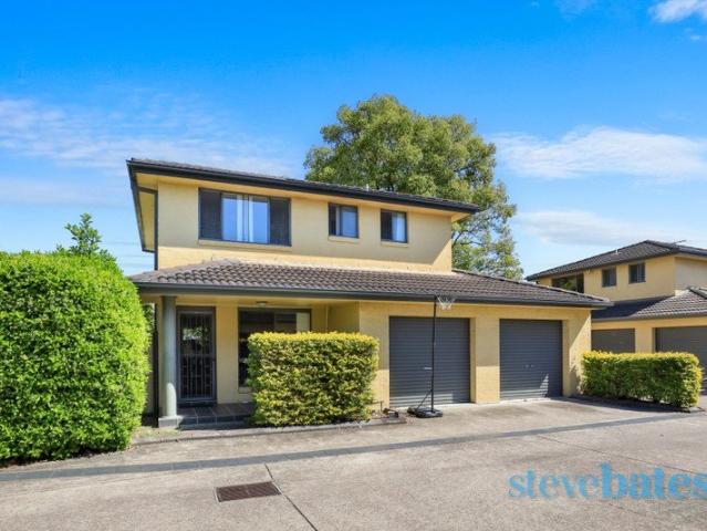 Townhouse for sale in Ambergate, New South Wales