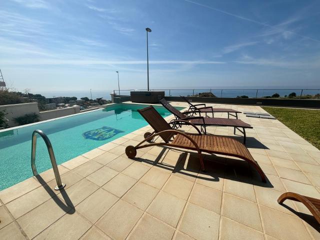 Casa en alquiler en Arroyo de la Miel-Benalmádena Costa, Costa del Sol Occidental