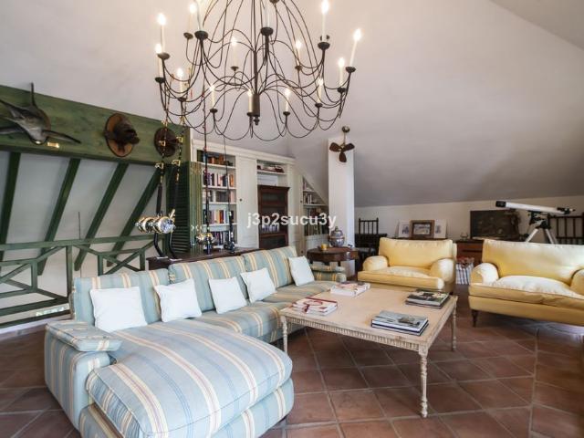 Casa en alquiler en Las Yucas, Costa del Sol Occidental