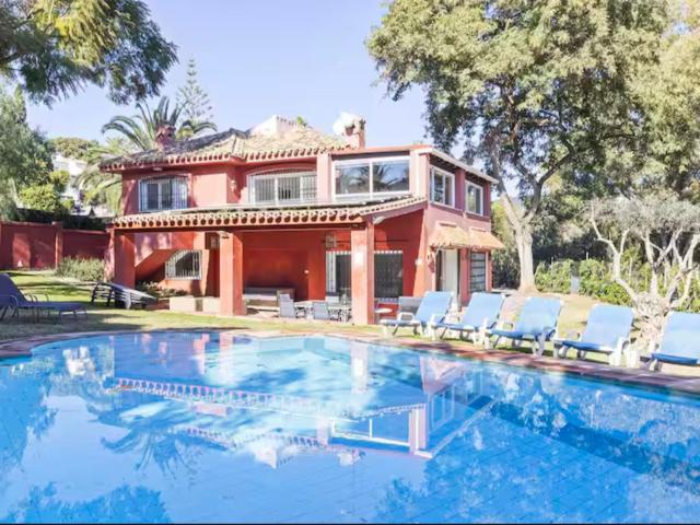 Casa en alquiler en Rícmar, Costa del Sol Occidental
