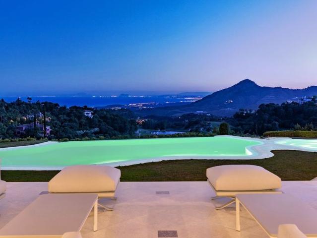 Casa en alquiler en Finestrat, Urbanización Galandú