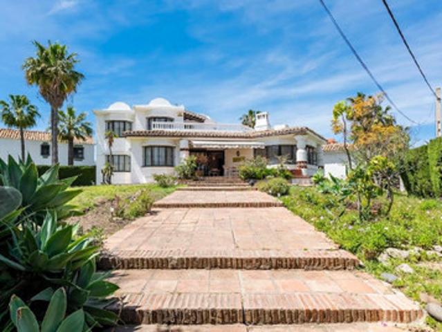 Casa en alquiler en Resinera-Voladilla, Costa del Sol Occidental