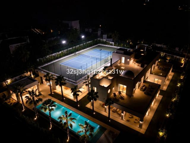 Casa en alquiler en Honda Cavada, Costa del Sol Occidental