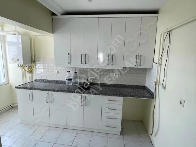 İhsaniye Mahallesi, Bandırma içerisinde kiralık mülk