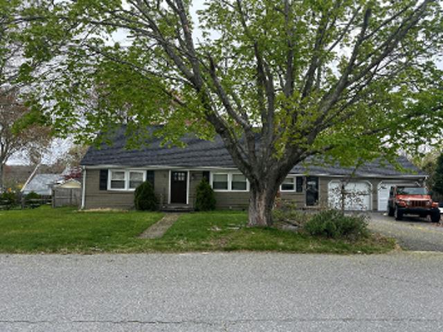 House for sale in East Warren, Warren