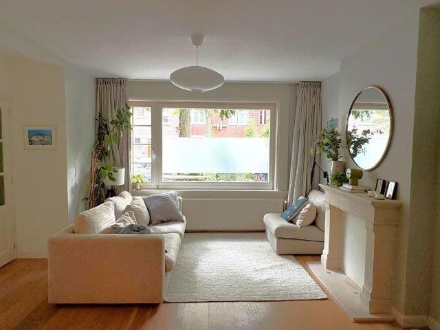 Appartement te huur in Zuid, Amsterdam