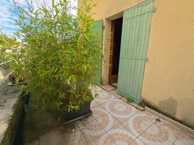 Maison vente à Nîmes, Saint-quentin-la-poterie