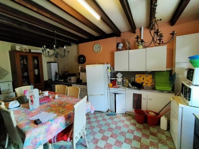 Maison vente à Le Hameau, Courcité