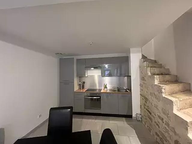 Maison location à Auxerre, Cravant
