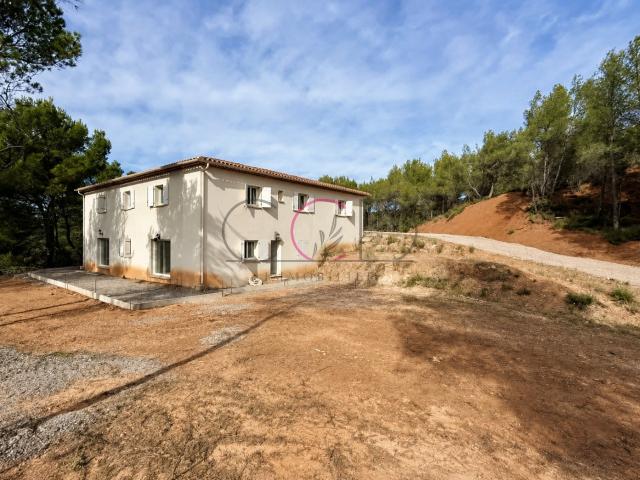 Villa vente à Aix-en-Provence, Châteauneuf-le-rouge