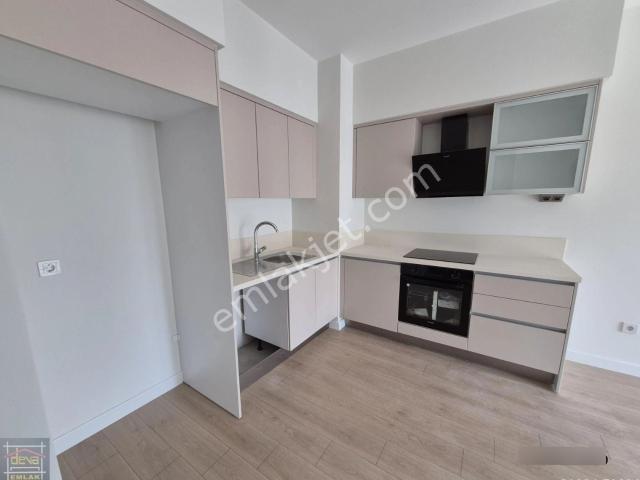 Kadiköy, İstanbul içerisinde kiralık mülk