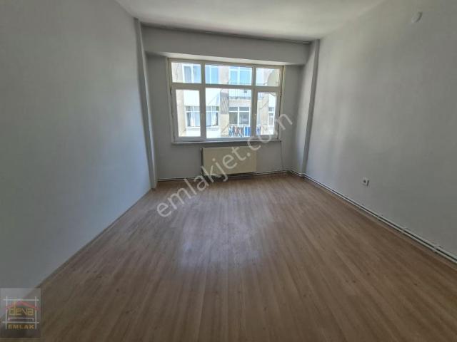 Üsküdar, İstanbul içerisinde satılık mülk