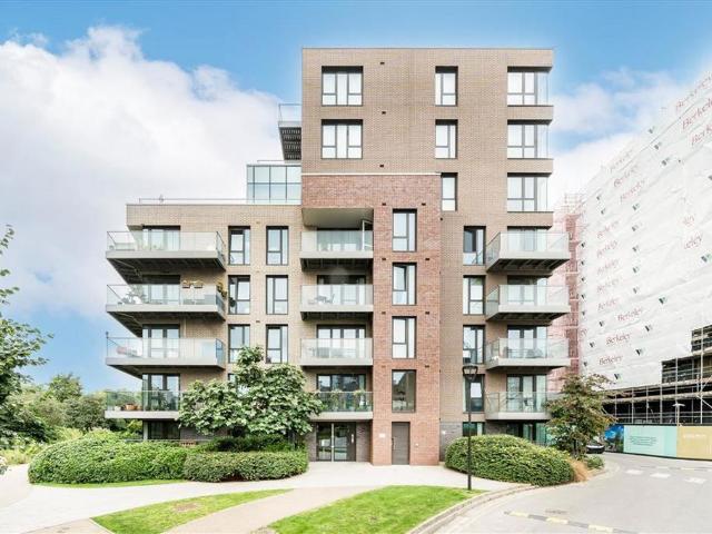 Apartment for rent in Woodberry Down, Stamford Hill
