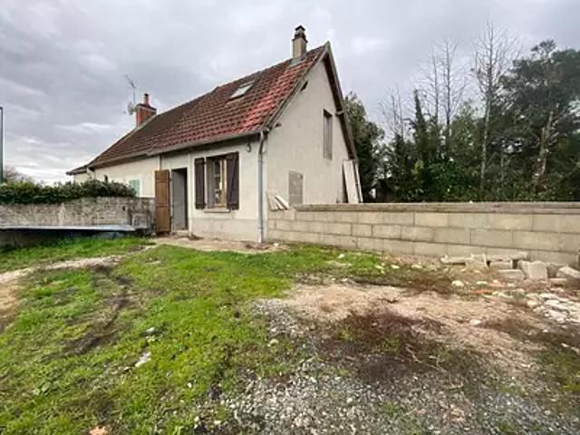 Maison vente à Nevers, Devay