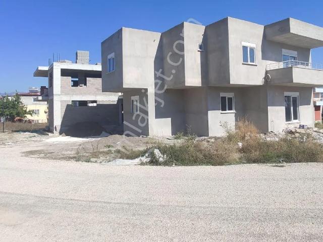 Kale, Mut içerisinde satılık Villa