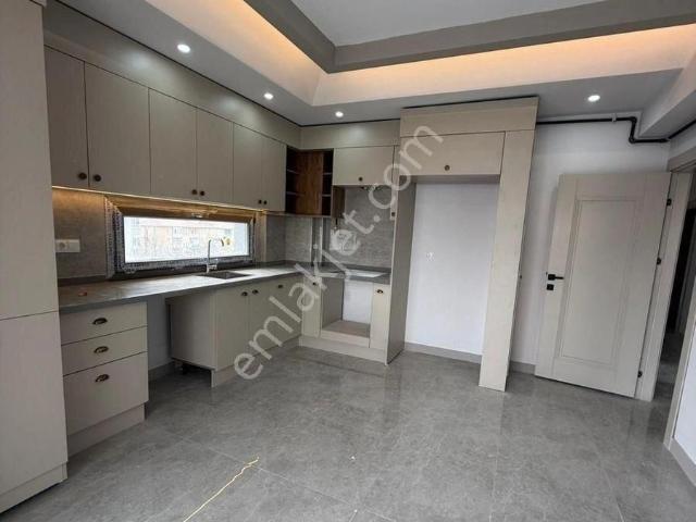 Develi, Kayseri içerisinde satılık mülk