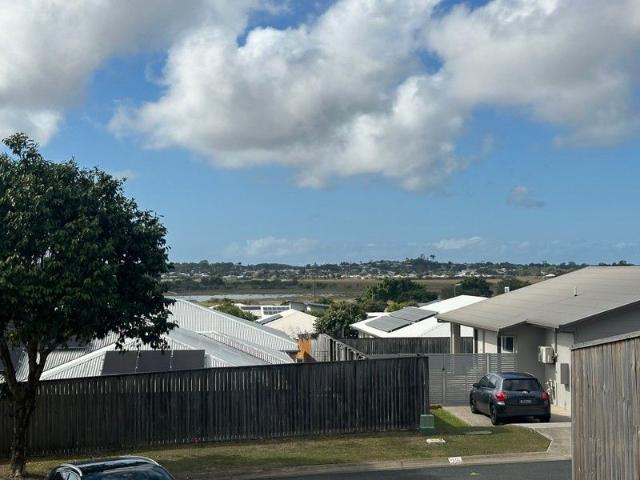 Land for sale in Beaconsfield, Queensland