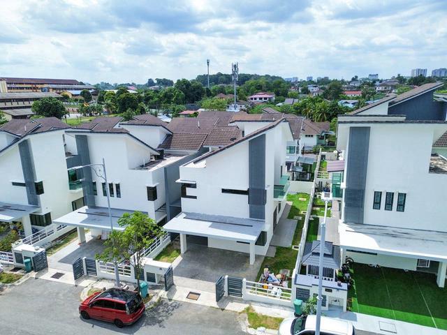 Residential House for sale in Kajang, Langat