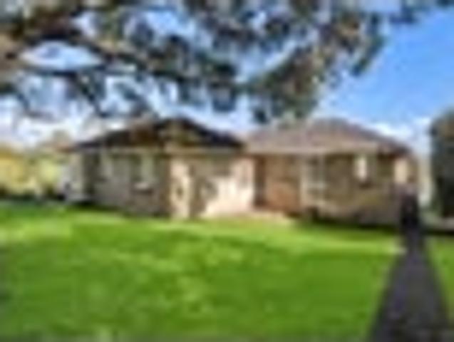Apartment for sale in Panmure, Oroua County