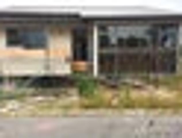 House for sale in Chaslands, Canterbury