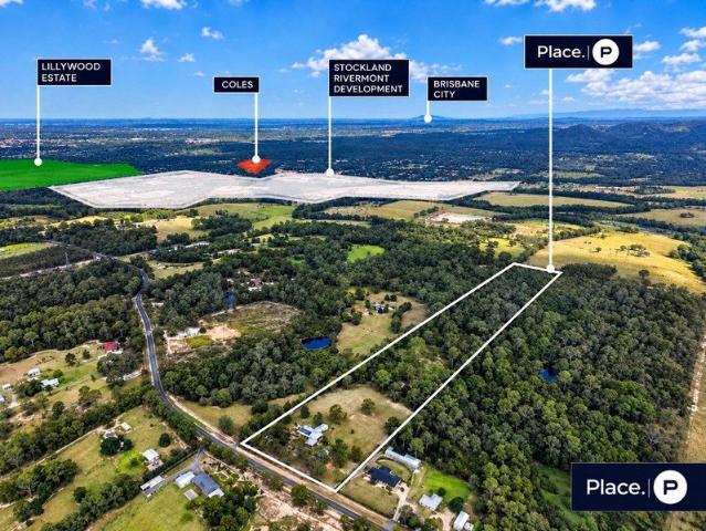 Cottage for sale in Bellmere, Greater Brisbane