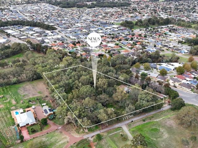 House for sale in Champion Lakes, Western Australia