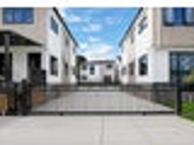 Townhouse for sale in Manurewa, Oroua County