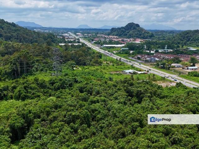 Shop for sale in Kuching