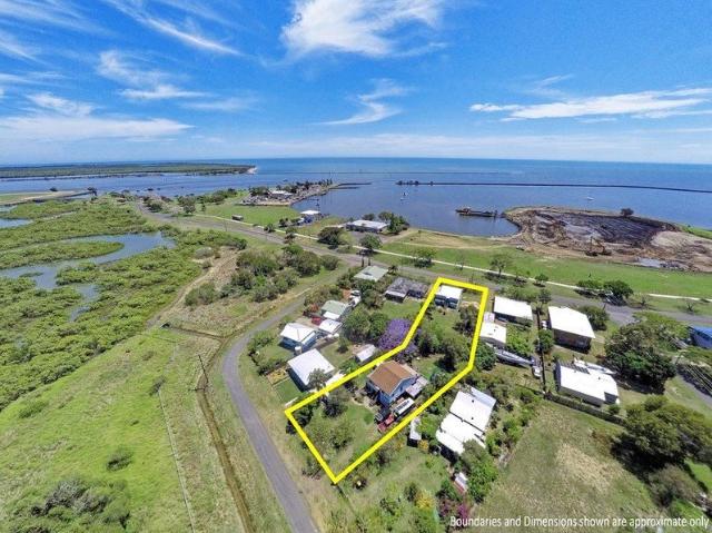 Land for sale in Burnett Heads, Queensland