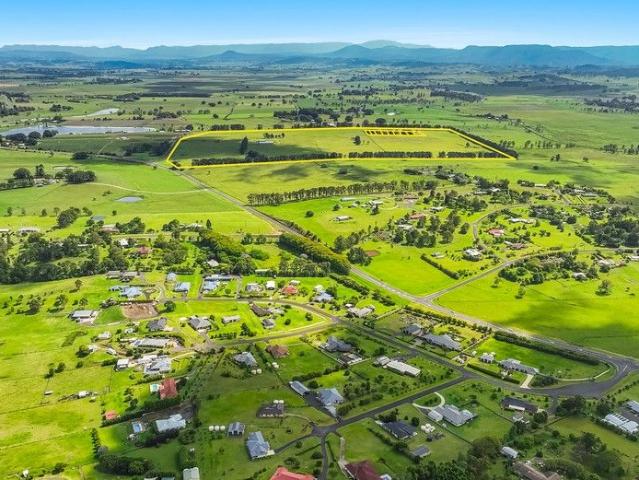 Cottage for sale in Fairy Hill, New South Wales