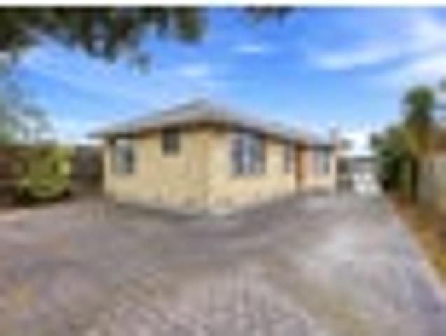 House for sale in Heathcote, Canterbury