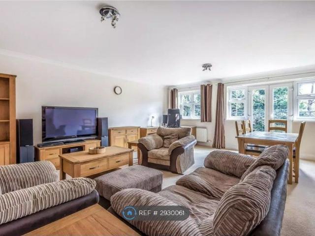 Apartment for rent in Sunningdale