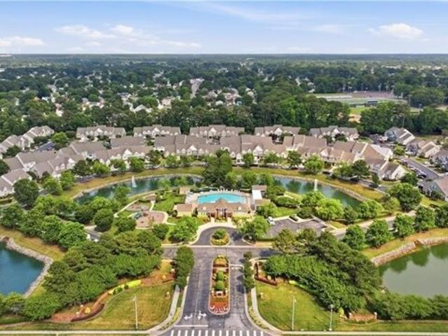 Condo for sale in Virginia