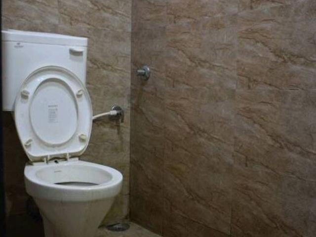 Commercial for rent in Poona, National Capital Territory Of Delhi