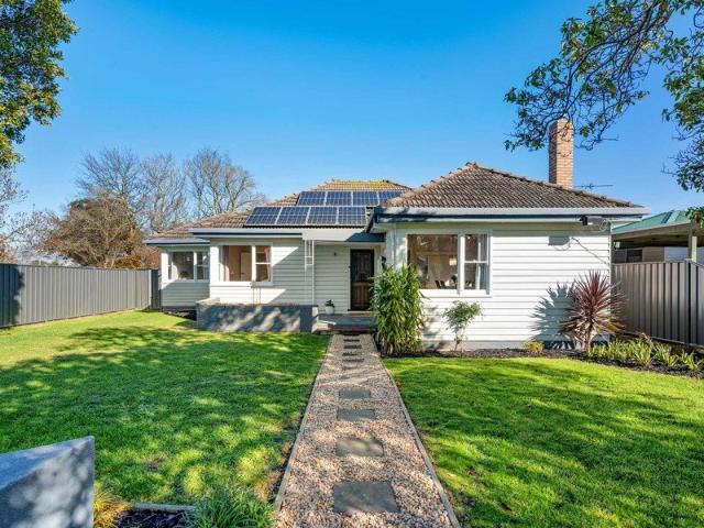 House for sale in Hamilton, Victoria