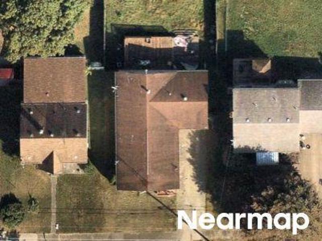 House for sale in Campbell, Ohio