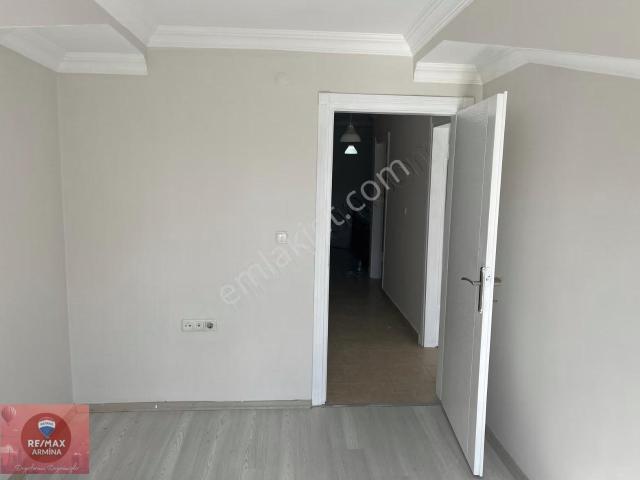 İzmit, Kocaeli içerisinde kiralık mülk
