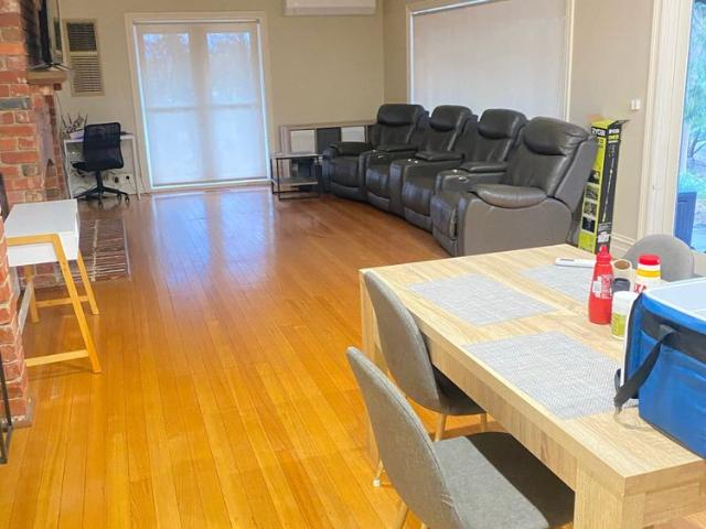 Room for rent in Camerons Creek, Victoria