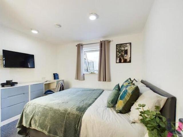 House for rent in Birkenhead, Wirral