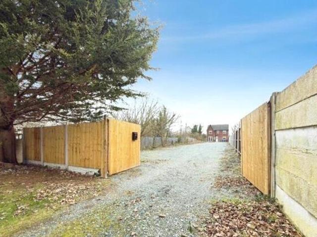 House for sale in Calderstones