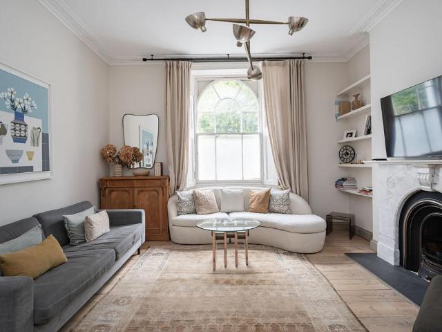 House for rent in Islington, Greater London