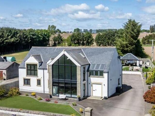 House for sale in Kirriemuir, Scotland