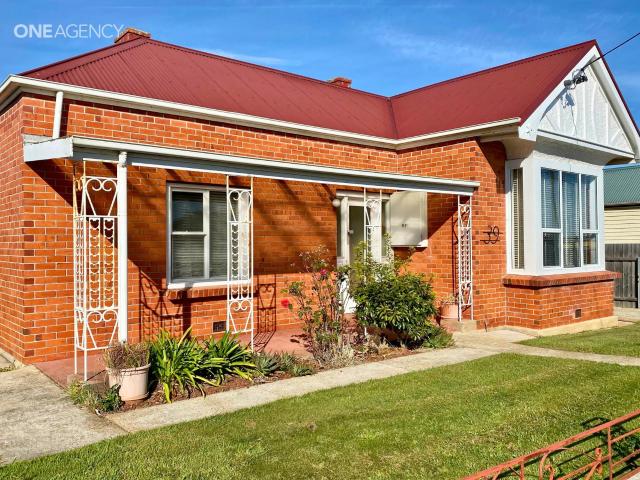 Apartment for rent in Devonport, Tasmania