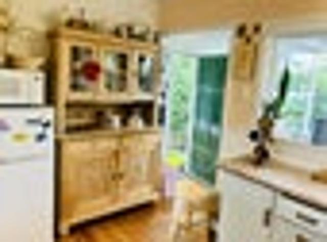 Apartment for rent in Narrow Neck