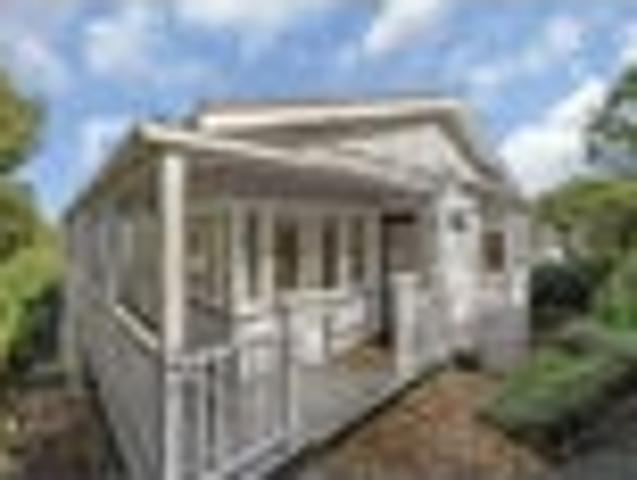 Apartment for rent in Devonport, Oroua County