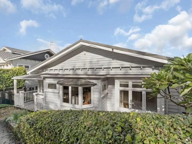 Apartment for rent in Devonport, Oroua County