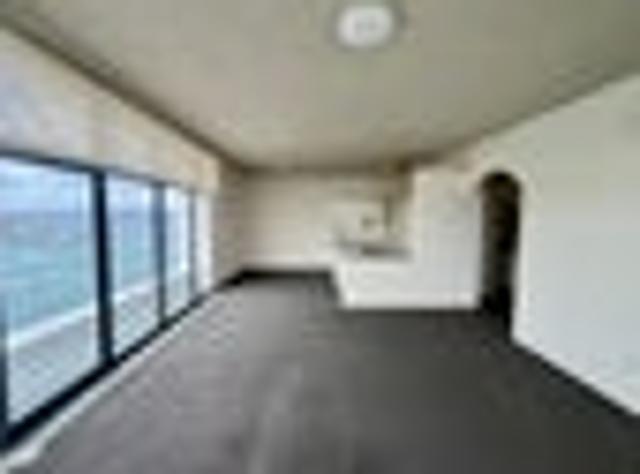 Apartment for rent in Stanley Point, Devonport-Takapuna