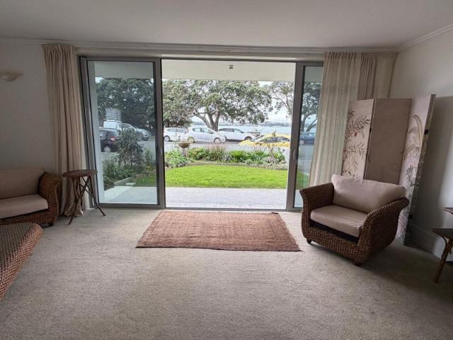 Apartment for rent in Devonport, Oroua County